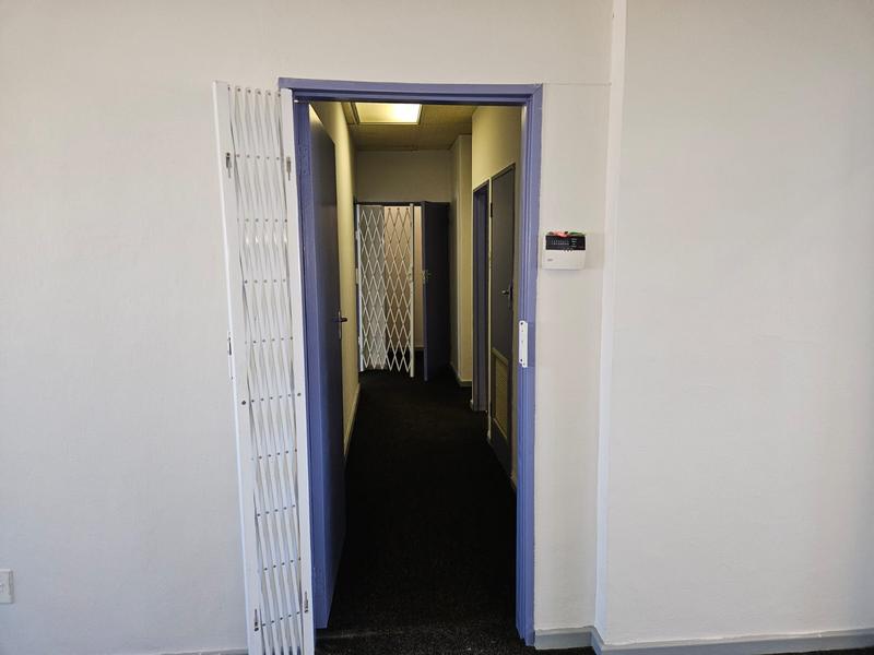 To Let commercial Property for Rent in Wynberg Western Cape